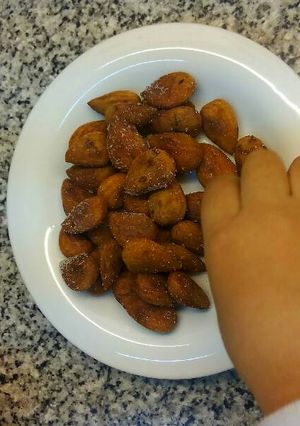 Una foto de Almendras ahumadas
