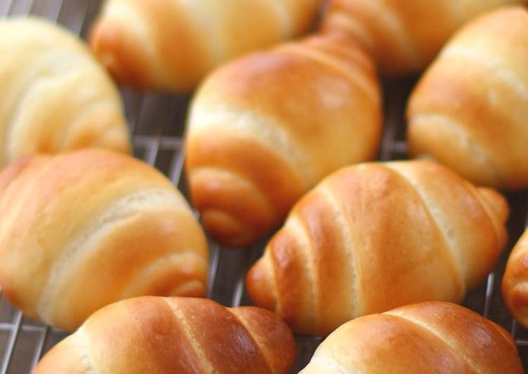 Simple Way to Prepare Any-night-of-the-week Milk Butter Rolls