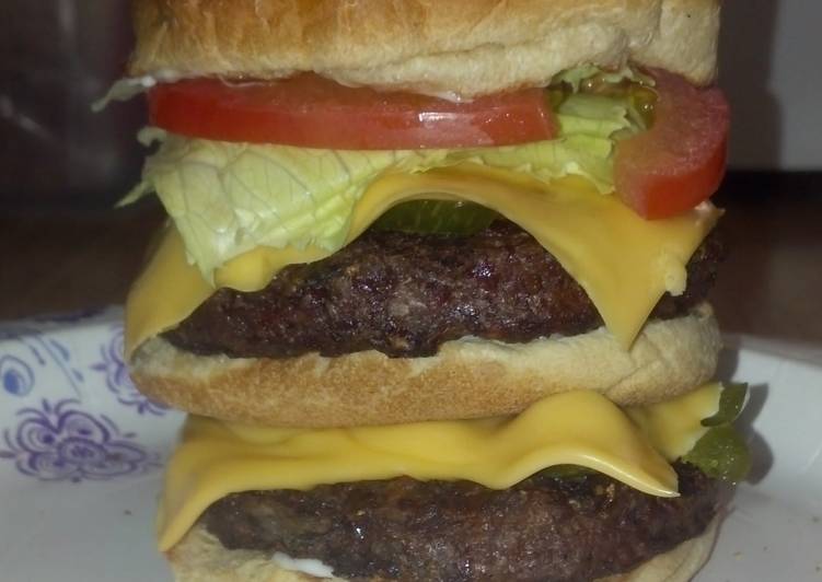 Steps to Make Quick Fire in the hole Double Cheeseburger