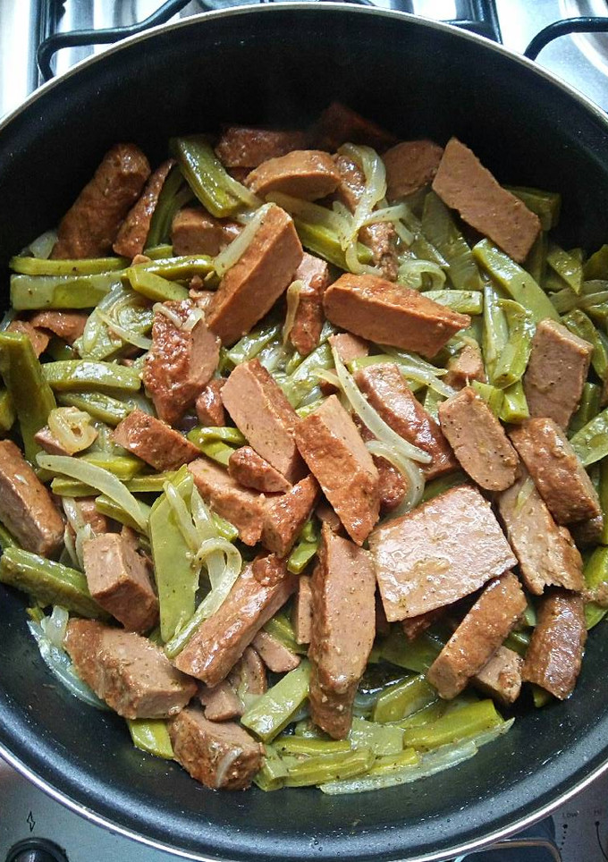 Una foto de Nopales con fajitas de res