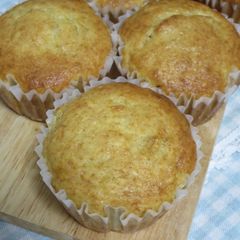 A picture of Ripe Banana Muffins.