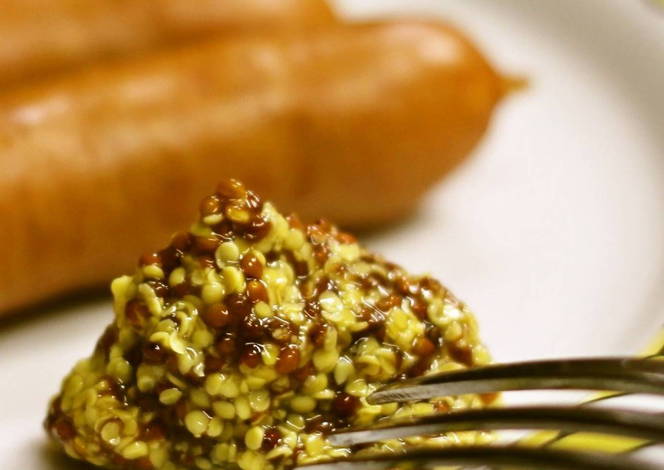 Homemade Grainy Mustard