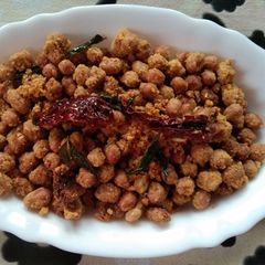 A picture of Microwave Masala Peanuts.