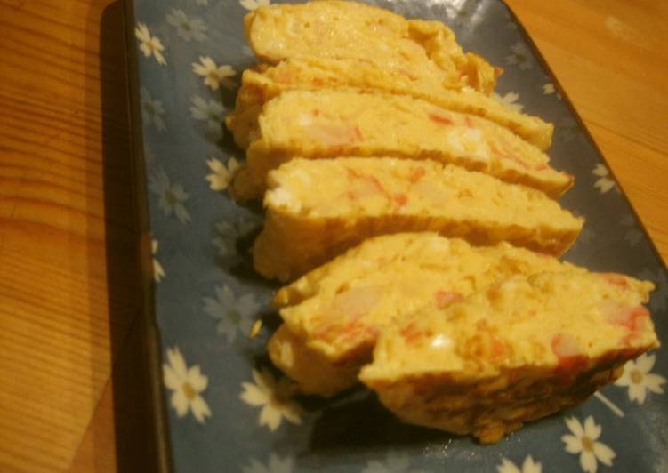 Recipe of Quick Umami-Rich Fluffy Dashimaki Tamago With Crabsticks and Mentsuyu Sauce