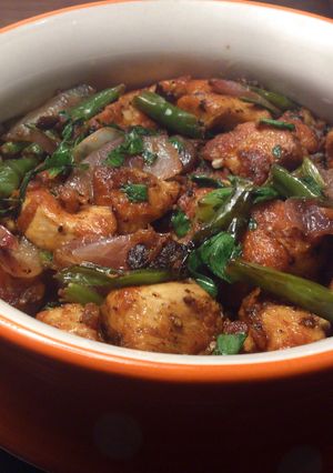 A picture of Celery chicken.