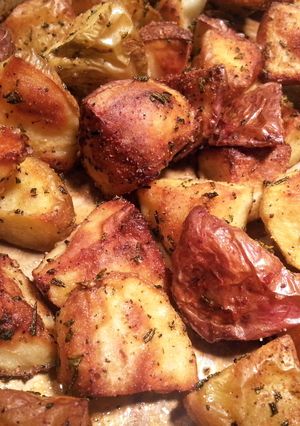 A picture of Rosemary-Garlic Roasted Potatoes.