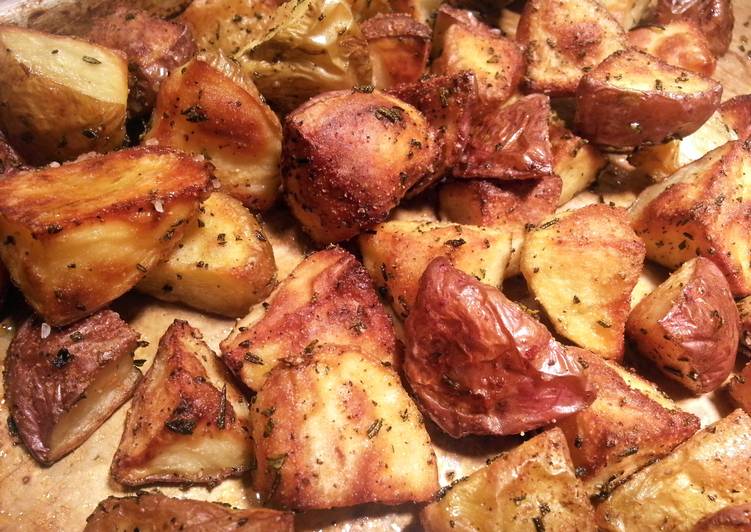 Rosemary-Garlic Roasted Potatoes Rosemary-Garlic Roasted Potatoes