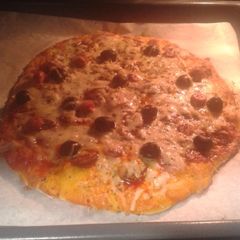A picture of Noelia's Pizza.