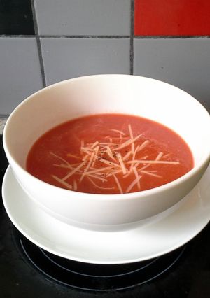 A picture of Easy Tomato Soup.