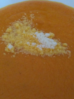 Una foto de Crema de zanahoria y auyama