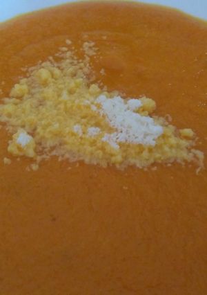 Una foto de Crema de zanahoria y auyama