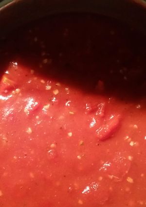 A picture of Farm Girls Homemade Tomatoes Sauce.