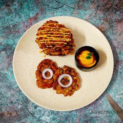 A picture of Chicken Pancakes.