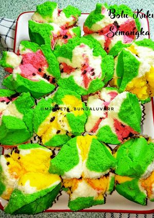 Foto resep Bolu kukus semangka anti gagal