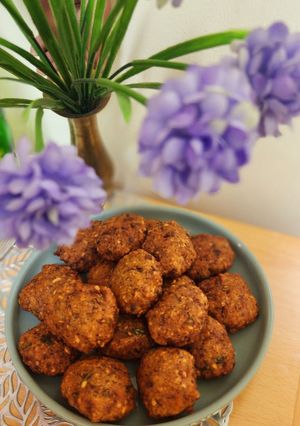 A picture of Horsegram Dal Vadas.
