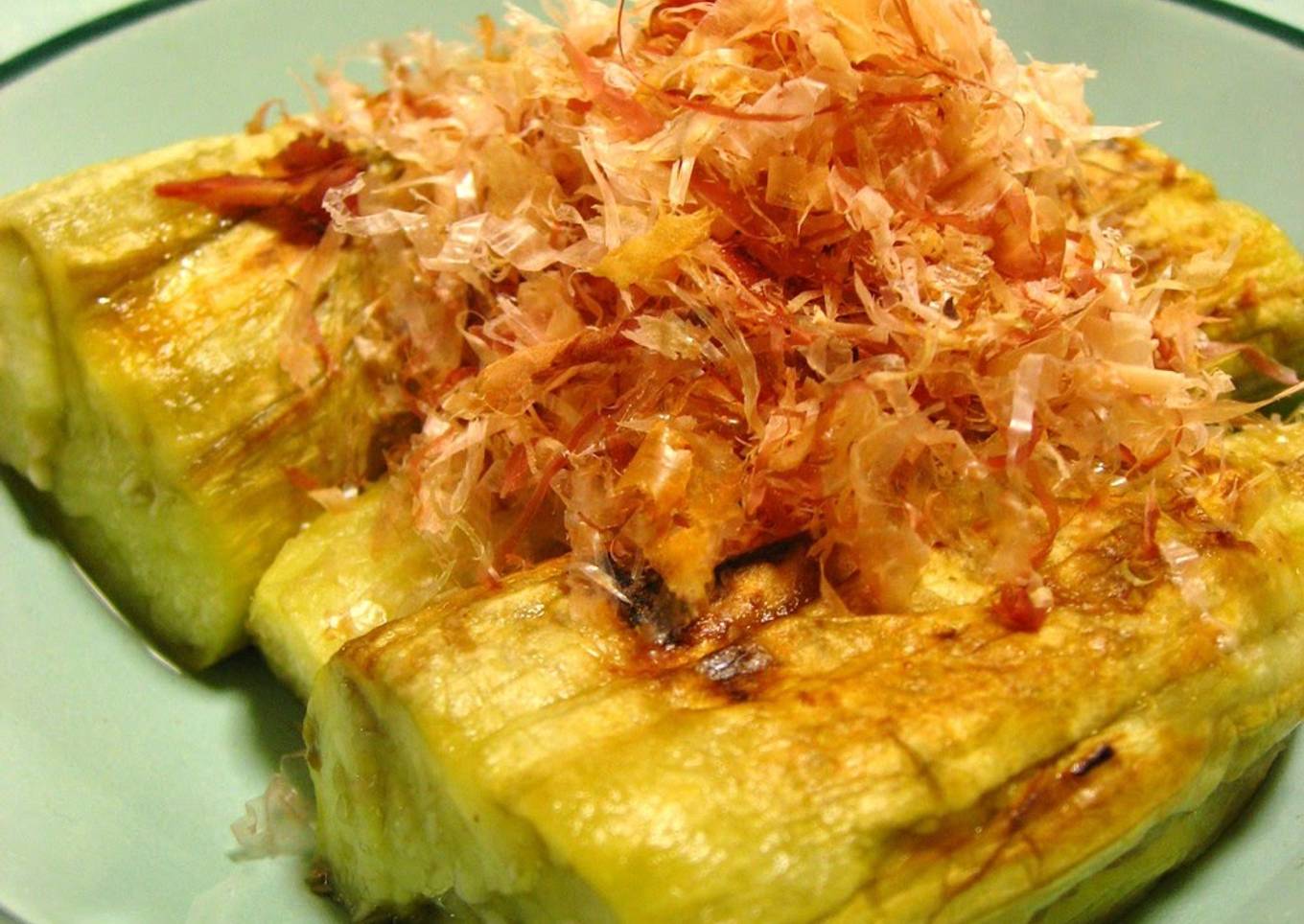 Grilled Eggplant With a Method to Peel Them Easily