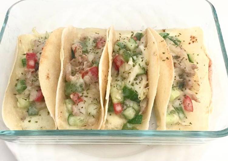 Cara Gampang Membuat Tuna Taco Salad, Enak