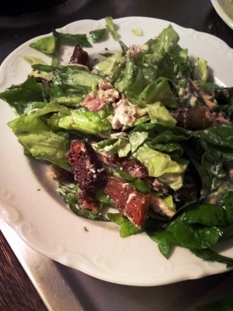 Easy Steps to Prepare Caesar Salad - How it has to be! the Delicious Appealing