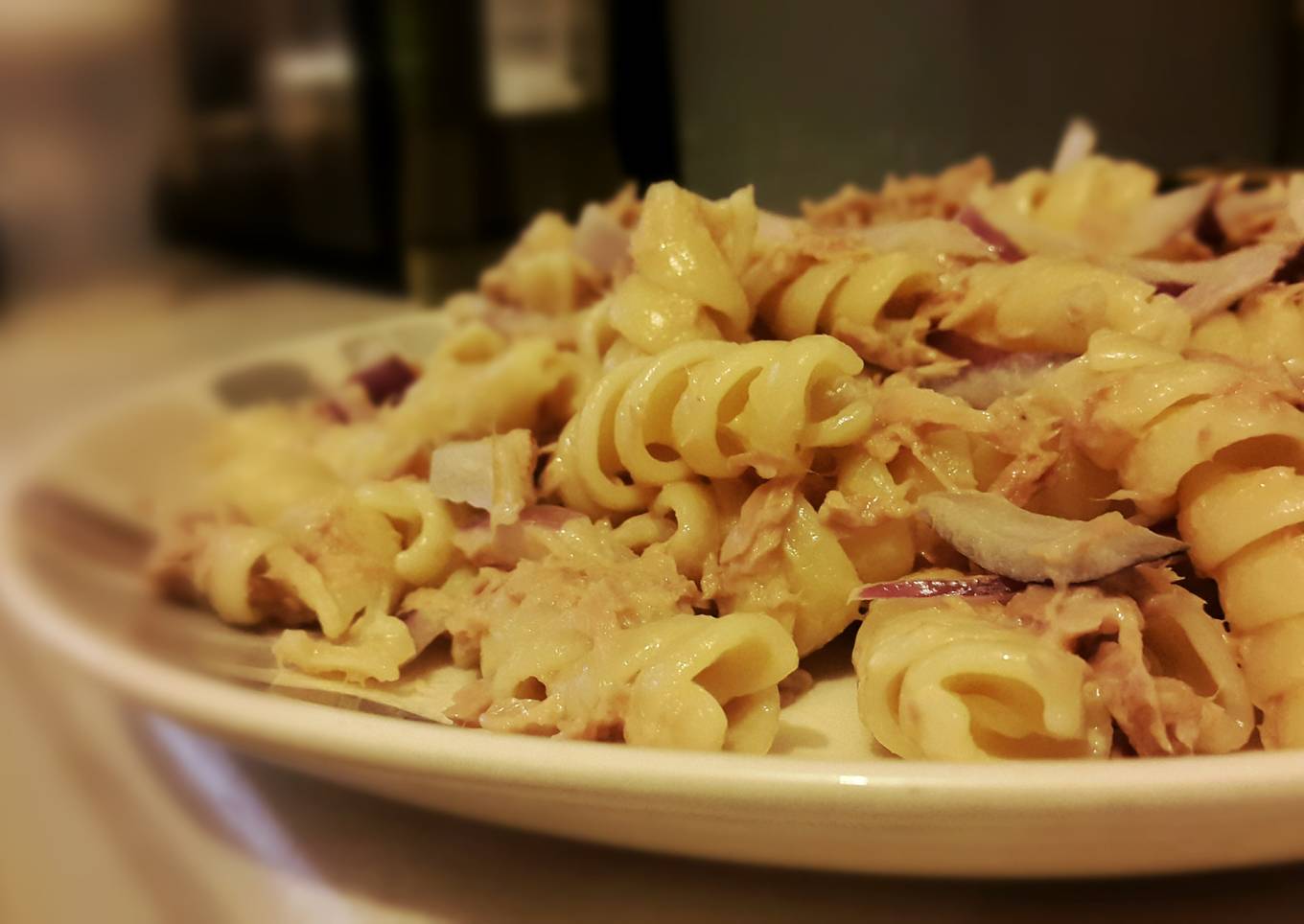 Tuna Pasta with Salad Cream & Red Onions