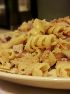 A picture of Tuna Pasta with Salad Cream & Red Onions.