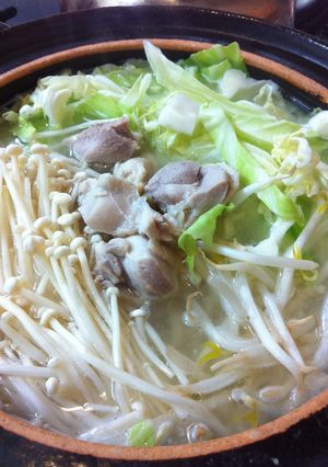 A picture of Chicken Hot Pot Using Shio-Koji.