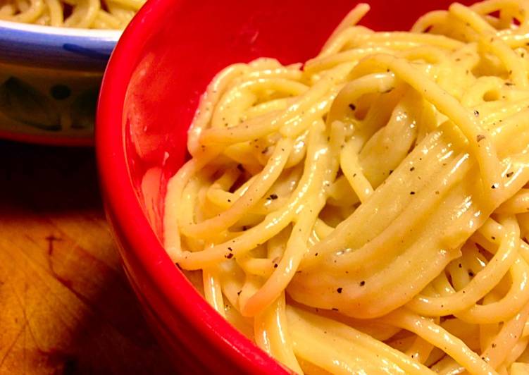 Recipe of Homemade Cacio e Pepe