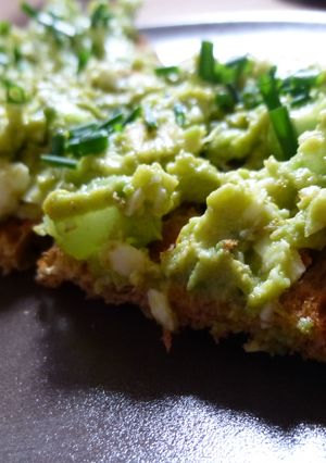 A picture of Avokado&egg spread.