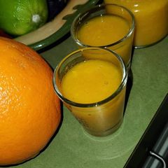 A picture of Vitamin C shots.