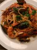 Prawn spicy spaghetti mussels 🍝