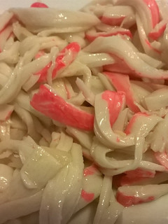 Una foto de Surimi al ajillo