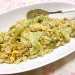 A picture of Simple Lettuce Fried Rice Seasoned Wwth Consomme Soup Stock.