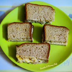 A picture of Mango sandwich.