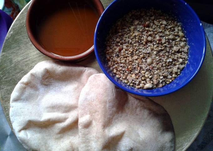 Egyptian Bread &amp; Dukkah Dip