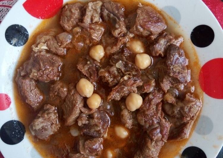 طاجين شواء من الشرق الجزائري أكلات جزائرية