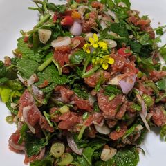 A picture of Larb Salmon.