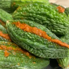 A picture of Stuffed karela.