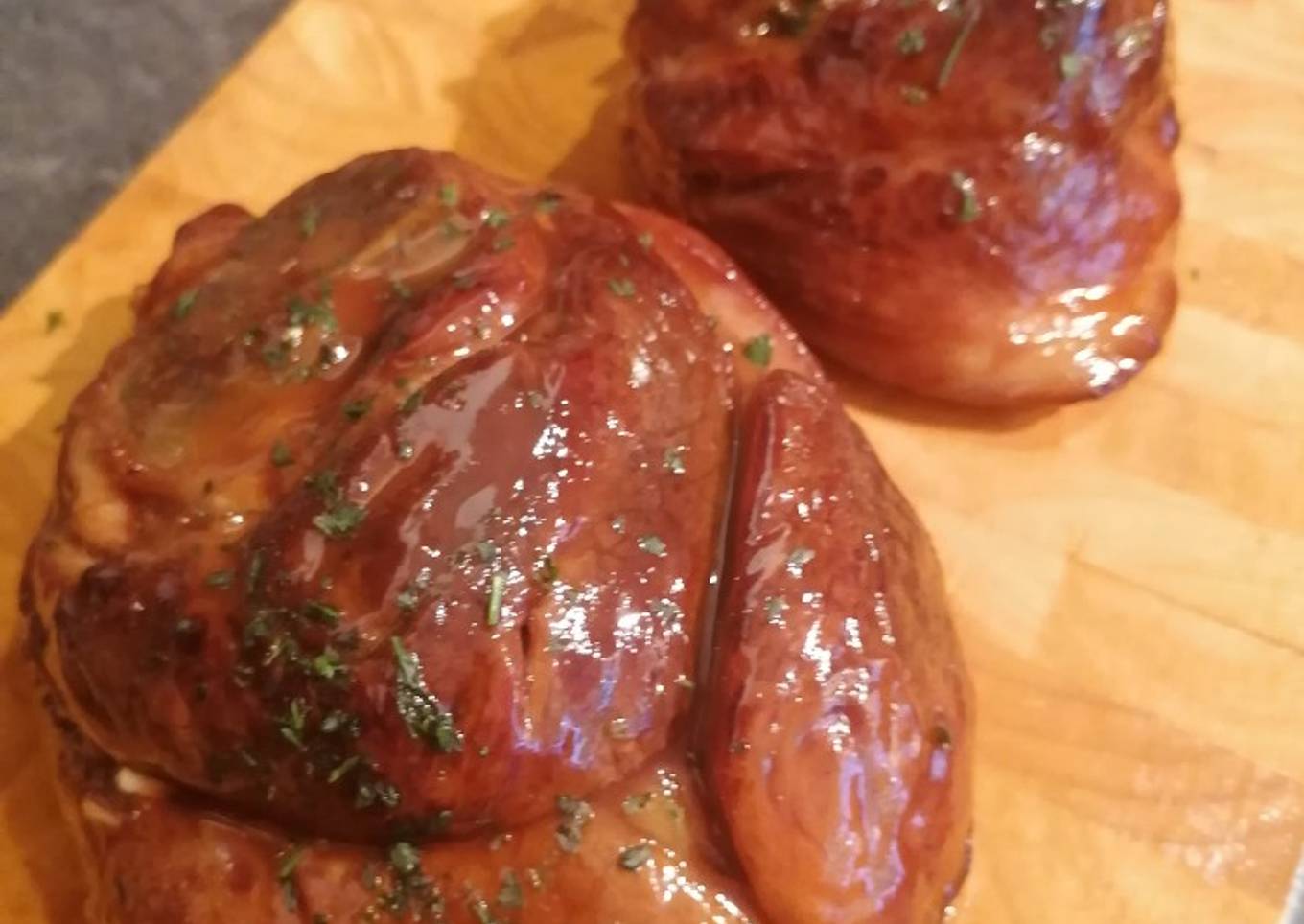 Rouelle de porc laquée
