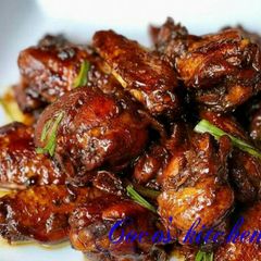 A picture of Soy wings.