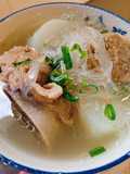 21. Galbitang (Sup Sapi Lobak ala Korea)