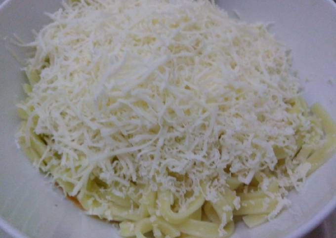 Cara Gampang Membuat Pasta mie keju barbeque sederhana Anti Gagal