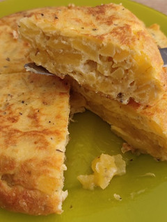 Una foto de Tortilla de patatas al microondas