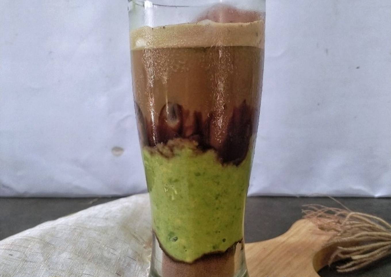 Es kopi alpukat π₯