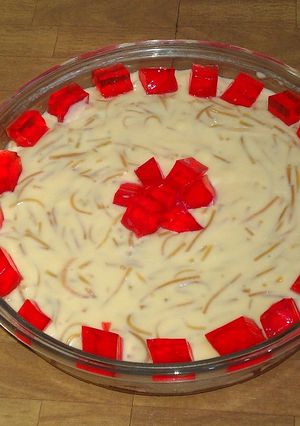 A picture of Creamy vermicelli custard.