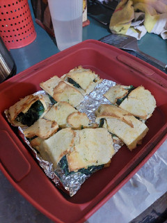 Una foto de Spanakopita keto