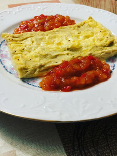 Una foto de Tortilla de queso en lékué