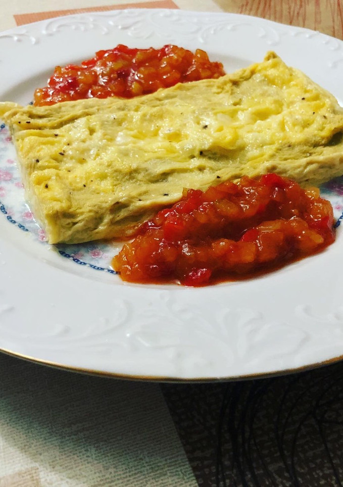 Una foto de Tortilla de queso en lékué