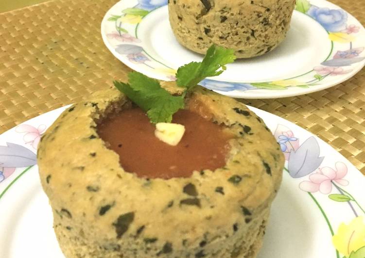 Step-by-Step Guide to Make Super Quick Homemade Garlic Fenugreek Leaves Bread Bowl with Carrot &amp; Tomato Soup