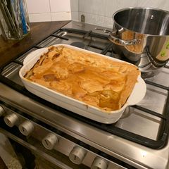 A picture of Chicken Leek Pie.
