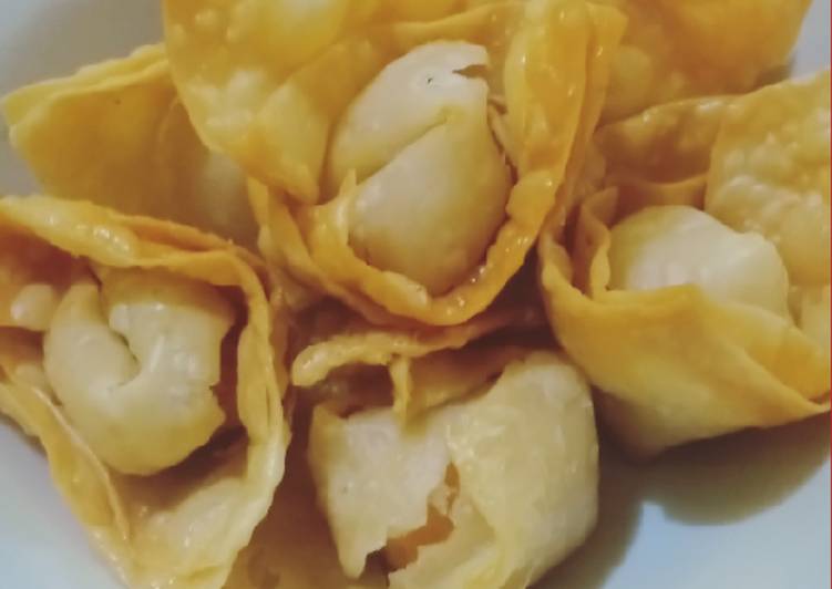 Pangsit Goreng Isi Udang