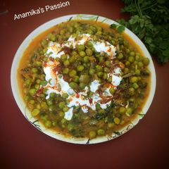 A picture of Methi matar malai (dhaba style).